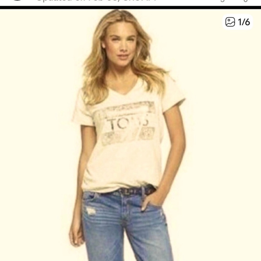 TOM’S Cream V-Neck Graphic Tee - Women's Top